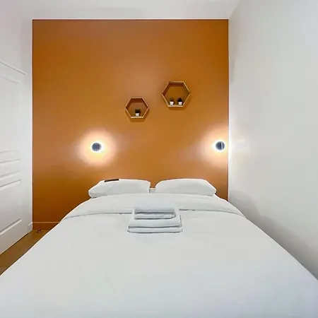 Luxurious And Charming In 12th
