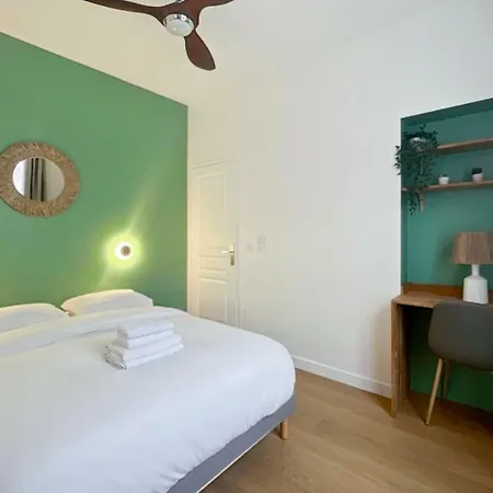 Luxurious And Charming In 12th 파리