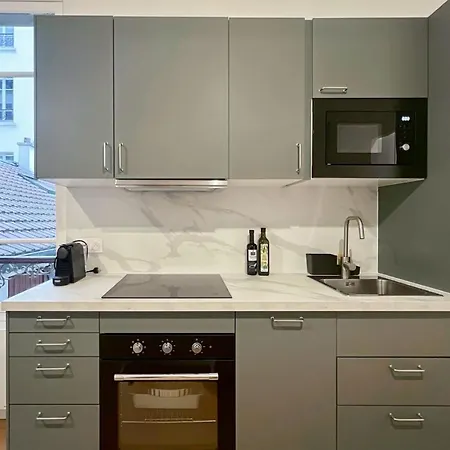 Luxurious And Charming In 12th 아파트 파리
